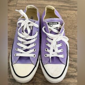 Converse Women's Purple Sneakers